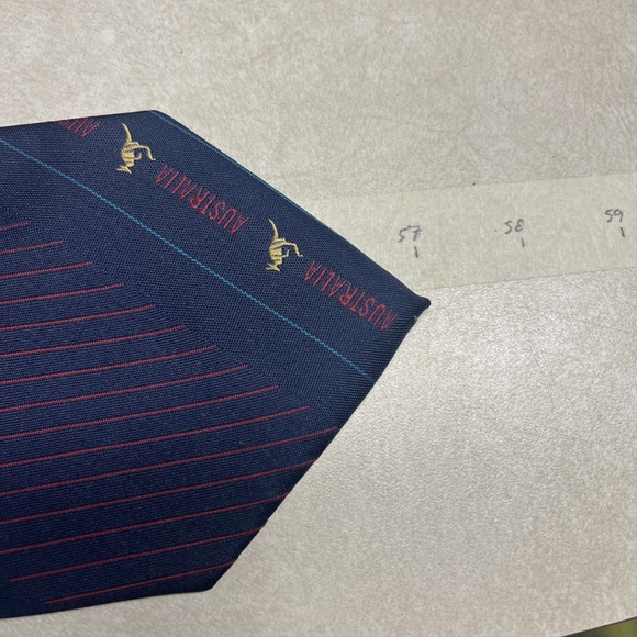 GRACE BOON Australia Navy Tie Kangaroo Stripe Mens Polyester 4"x57" Made‎ AUS - Picture 4 of 6